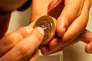广州劳力士不走了官售后维修电话